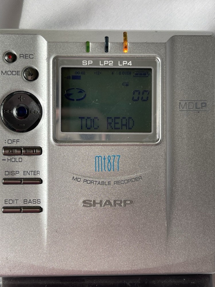 SHARP MD-MT877 MD PORTABLE DIGITAL RECORDER Tested Works