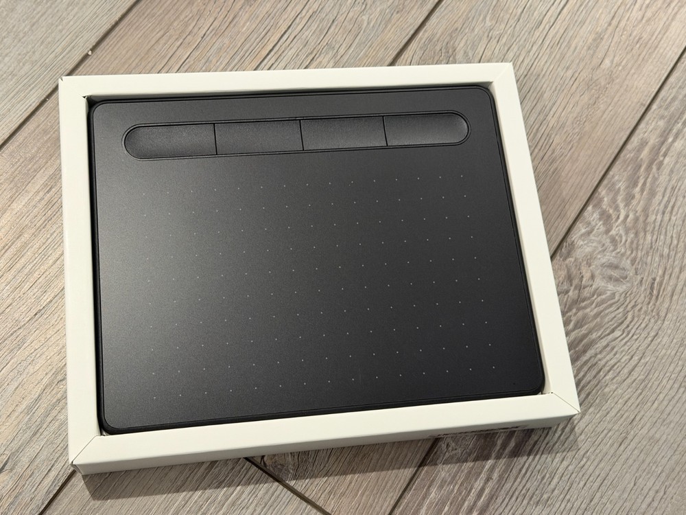Wacom Intuos CTL-4100 Creative Drawing Tablet Black - OPEN BOX