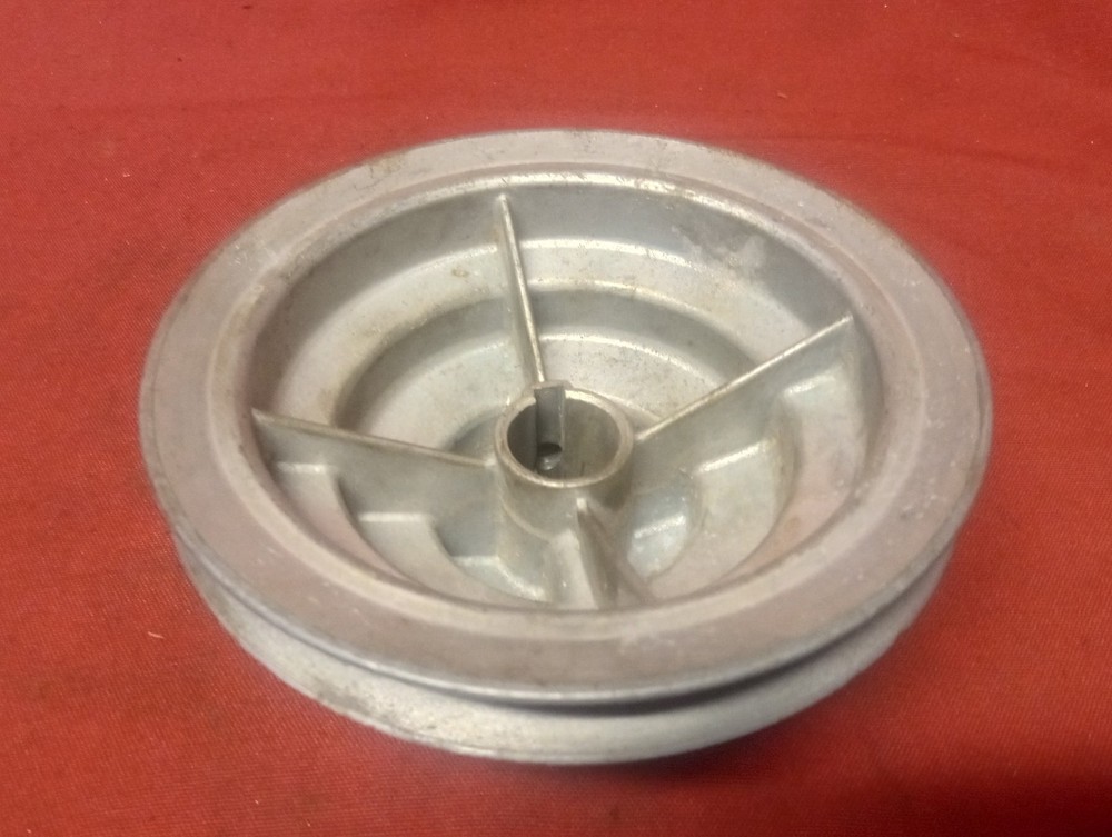 Vintage 4 Step Variable Speed Pulley 3/4” Bore. Drill Press Tiller Motor Engine