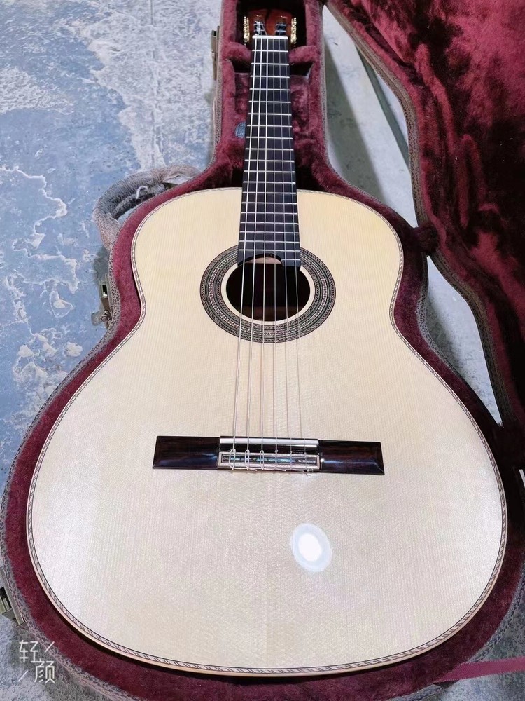 All Solid Wood Classical Guitar Open Headstock 39 inches Solid Cocobolo Body