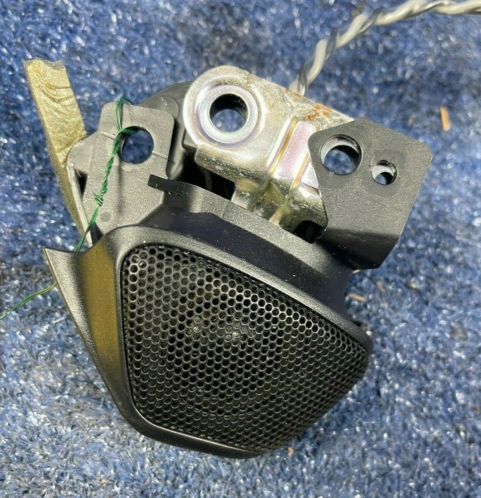🚗 2006 - 2013 LEXUS IS 350 OEM DRIVERS SIDE TWEETER SPEAKER