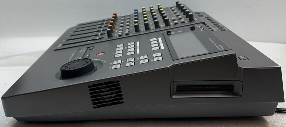 Sony MDM-X4 Minidisc Multitrack Recorder *READ*
