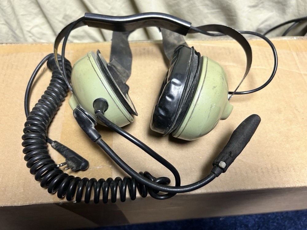 DAVID CLARK MODEL H6240-07 Aviation Pilot Head Headset Untested