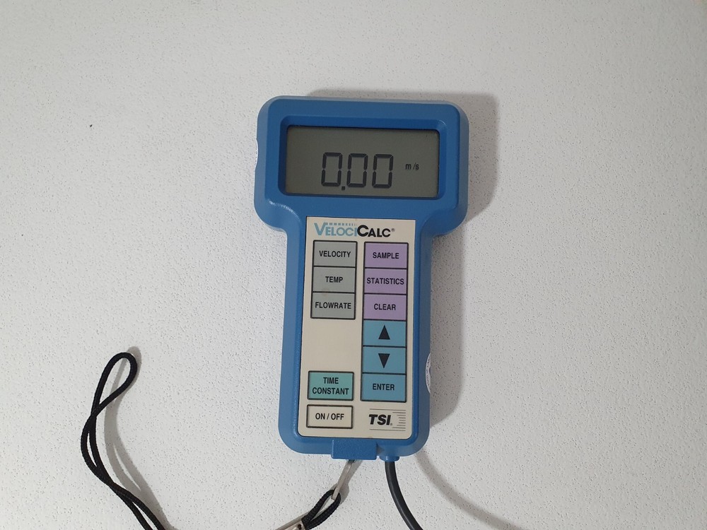 TSI model 8322 VelociCALC Plus Rotating Vane Anemometer w/ Large Vane Head