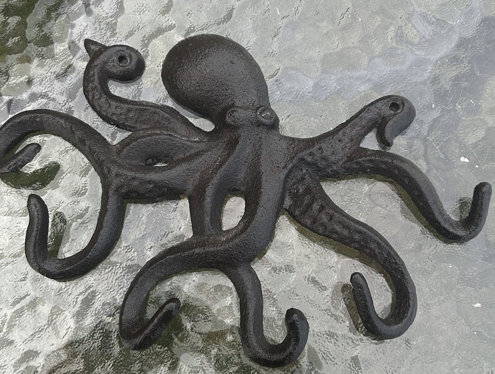 Cast Iron Octopus Key Holder Hooks Vintage Nice