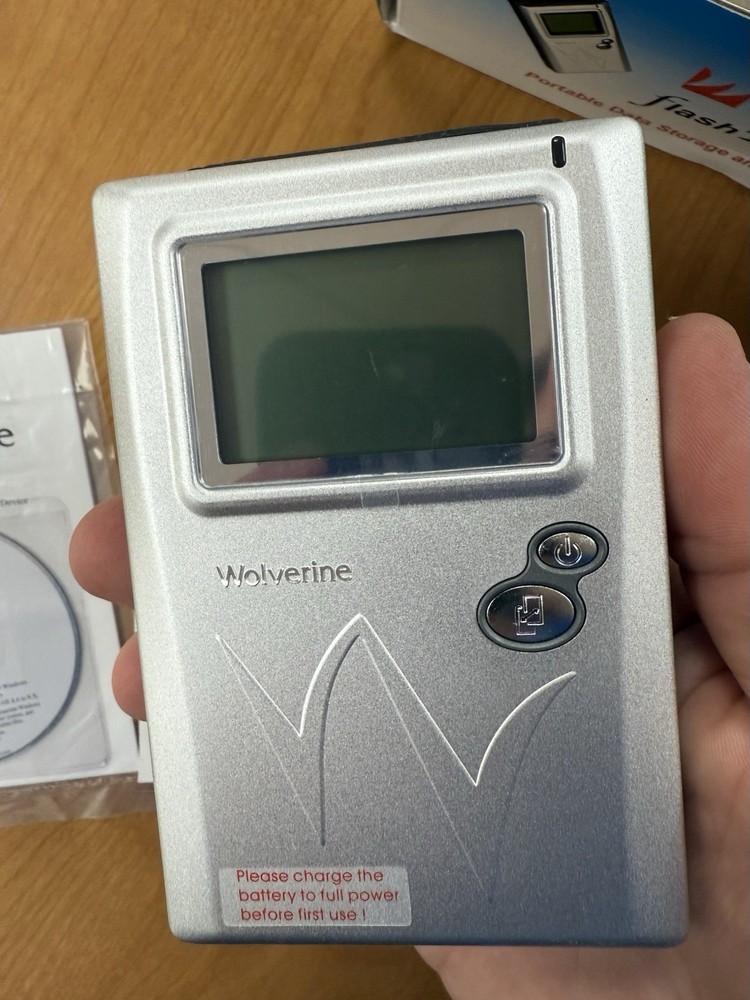 Wolverine Data 60GB FlashPac 7000 Series Portable Data Storage Opened