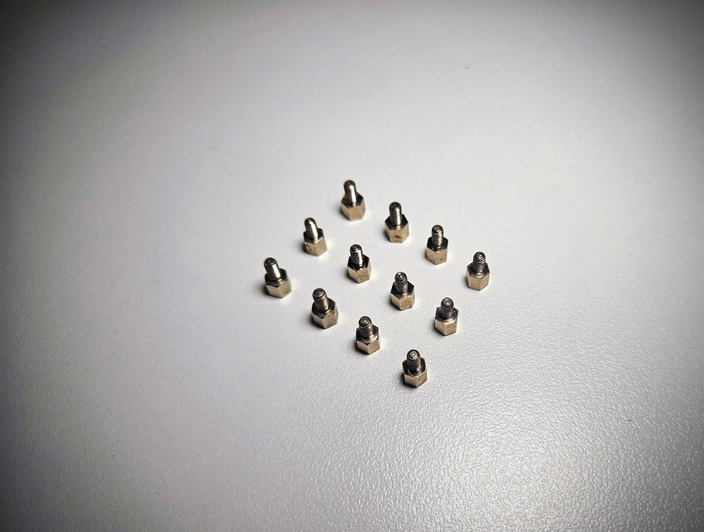 COMMODORE AMIGA CONNECTORS/PORTS SCREWS