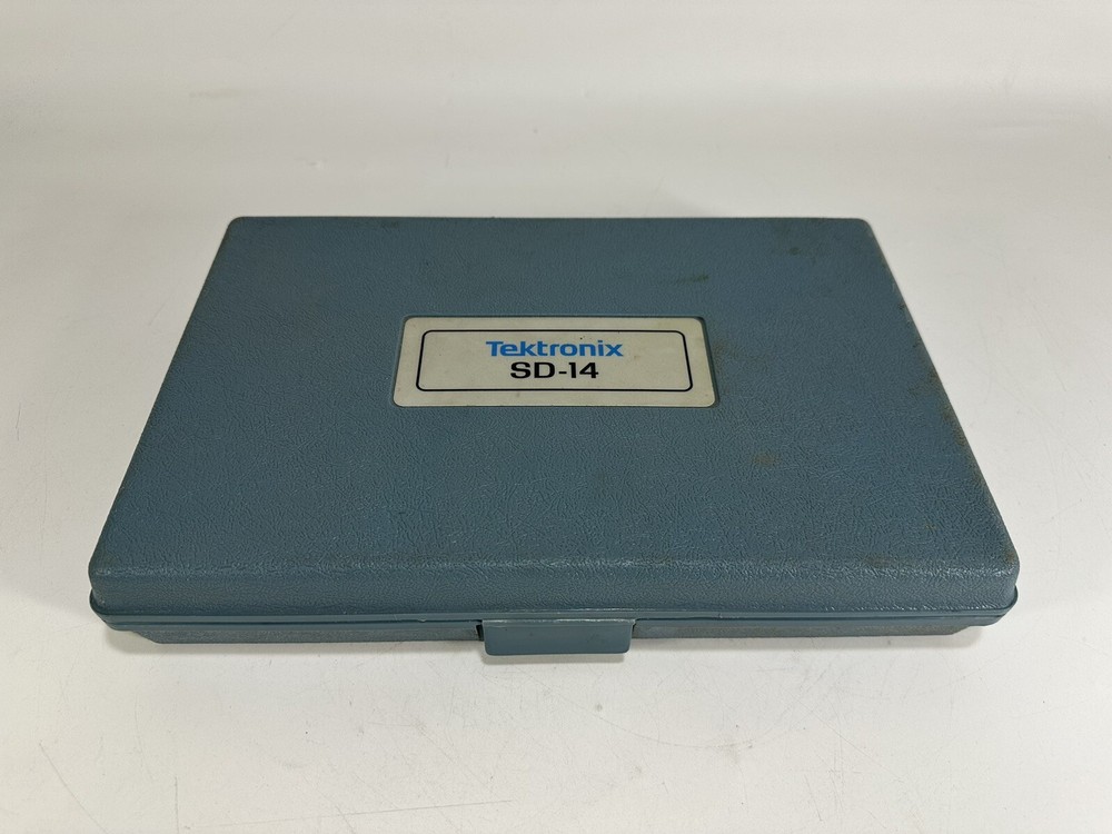 Tektronix SD14 SD-14 Sampling Head with Option 1 in Case