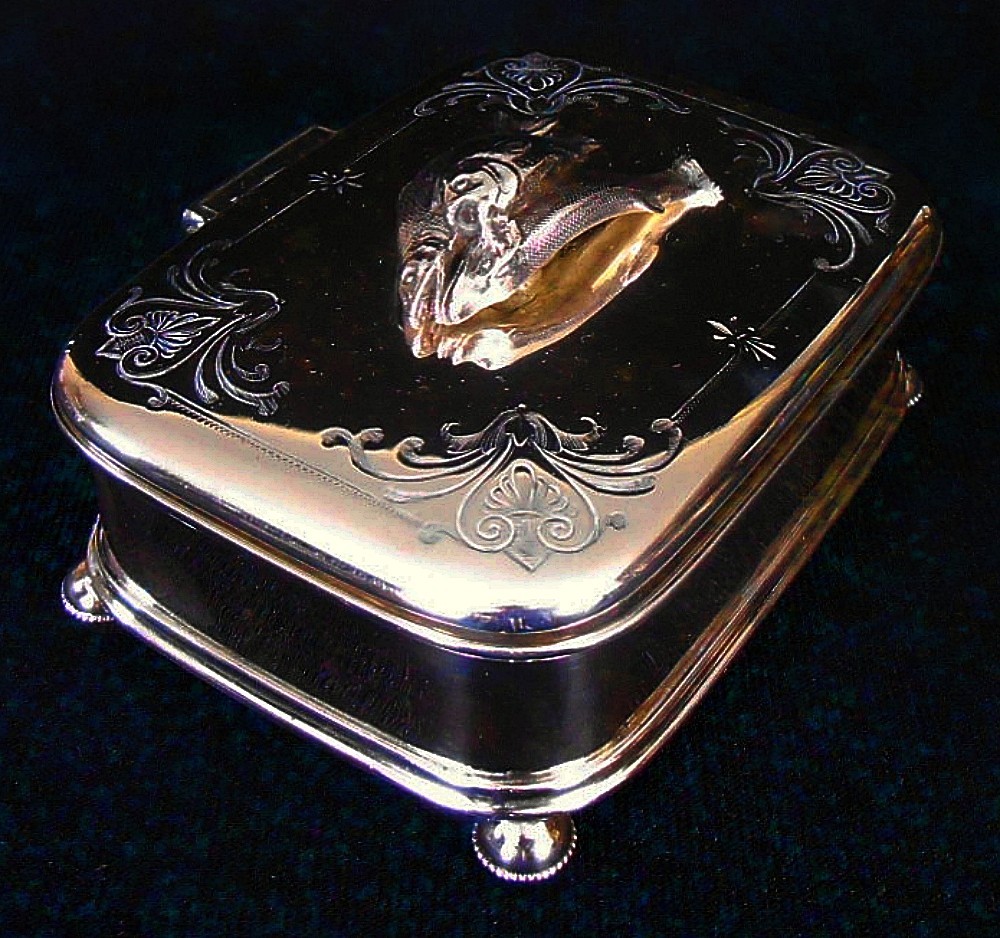 A solid silver sardine serving receptacle, with cast silver fish, Boston, Mass c