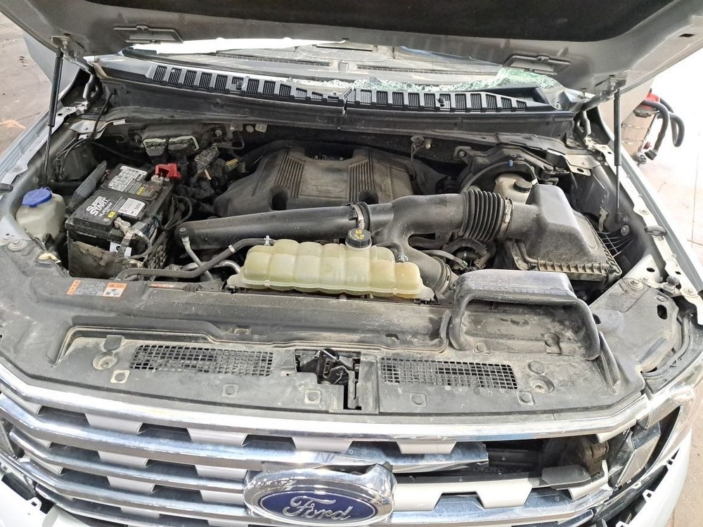 2019 Expedition Camera/Projector Sku#4183475