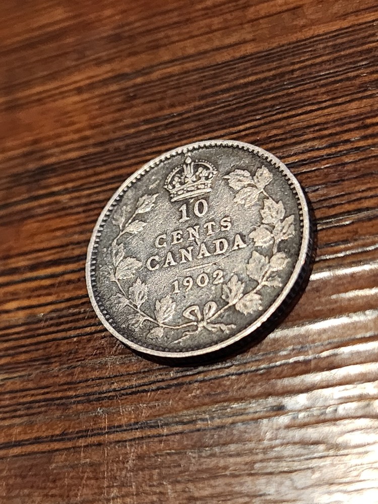 1902 Canada 10 Cents Silver Coin