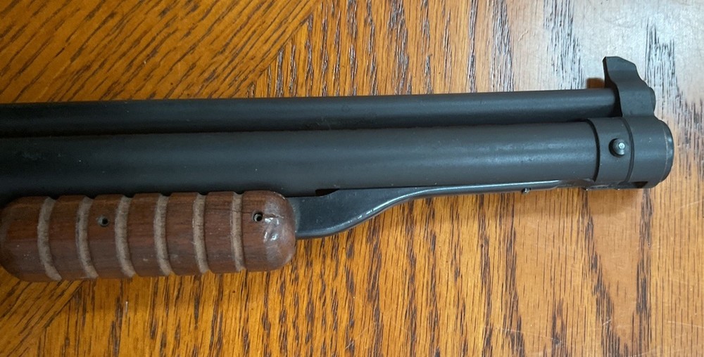BENJAMIN 137 AIR PISTOL