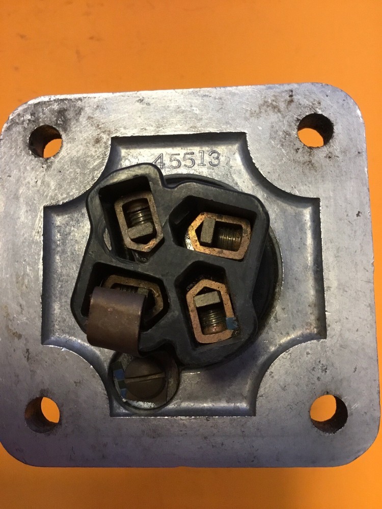 Appleton CES-3034 Delayed Action Receptacle