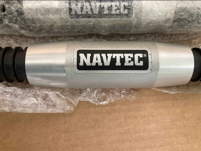 2 Navtec Rigging Insulator