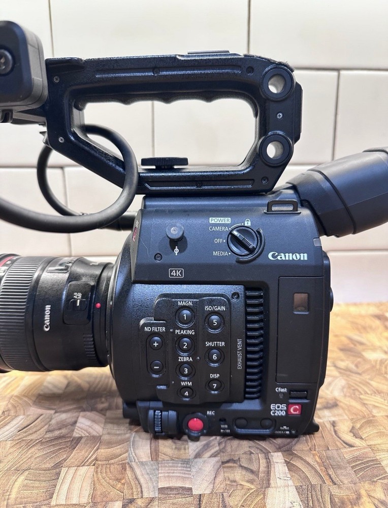 Canon EOS C200 Cinema Camera (EF-Mount) with Lens