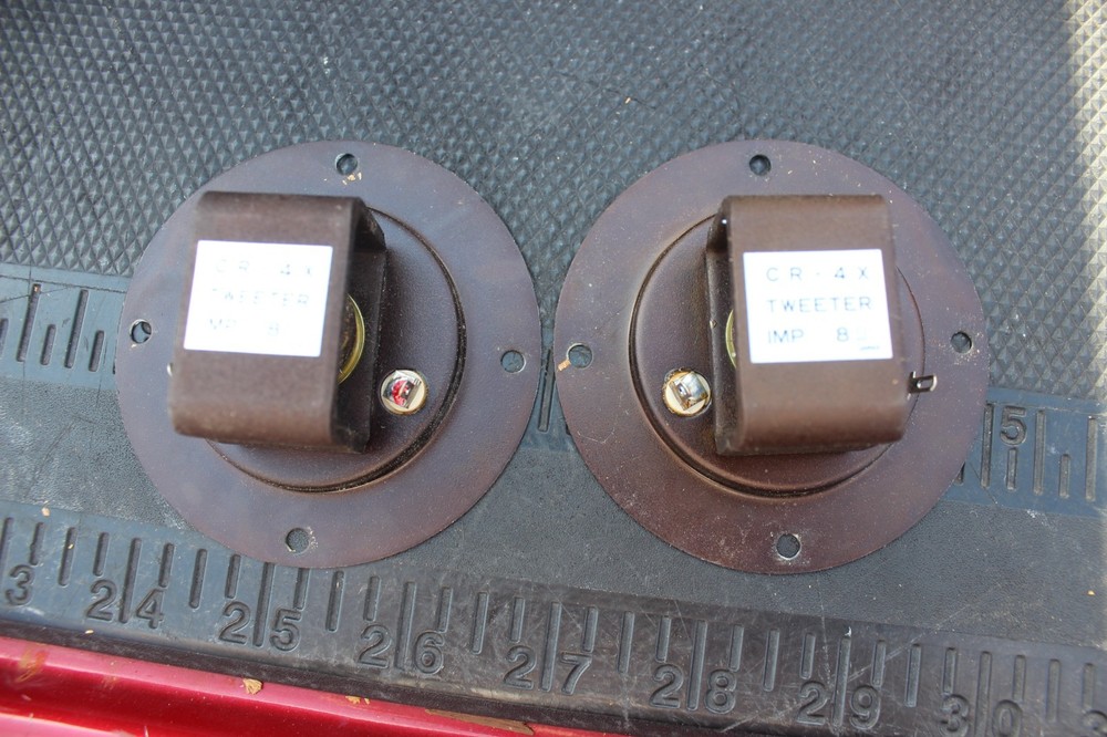 One Pair Super Tweeter Criterion 4X Speakers Working Nice