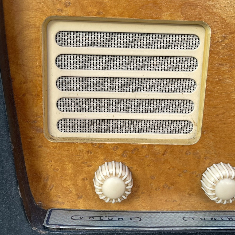 PYE 1949 Universal Portable Type P27 UBQ