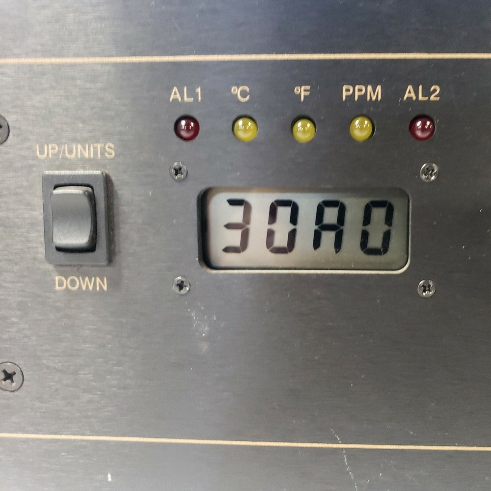 NYAD MA-130D Hygrometer 19" Panel mount