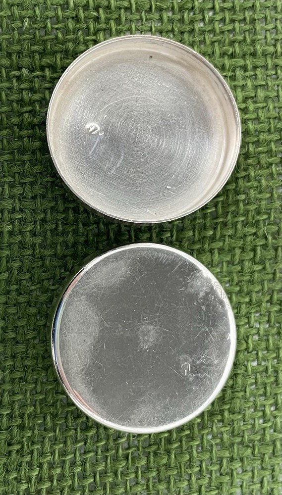 Antique Egyptian Solid Silver 0.800 Pill Box, Hallmarked (Cairo 1940s)