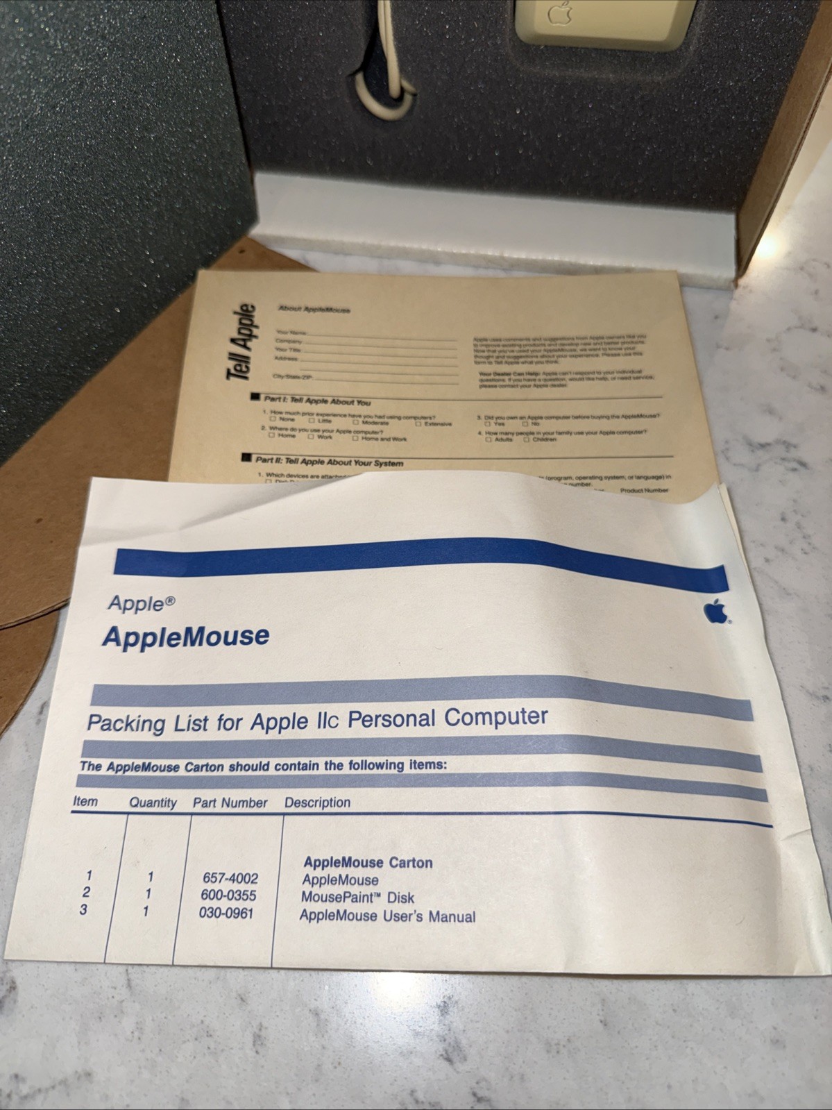 Apple Mouse IIc A2M4015 – Original Box + Foam Vintage Retro IIe IIgs Mac