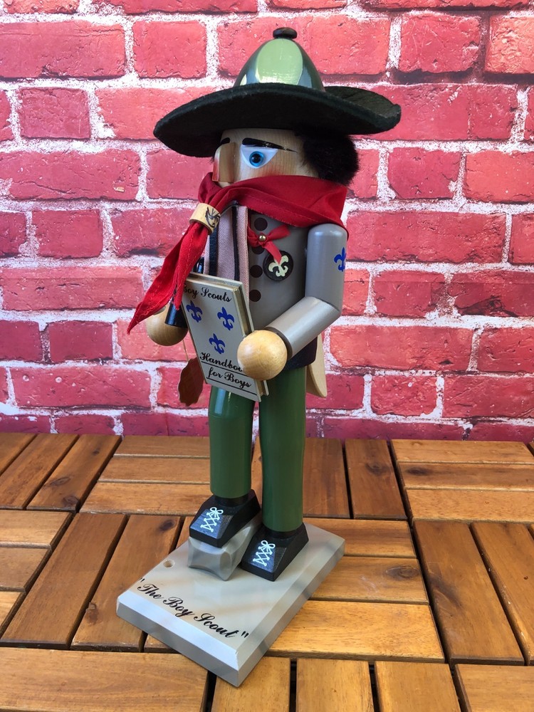 Vintage STEINBACH 15" NUTCRACKER "THE BOY SCOUT" S-899 From GERMANY Missing Flag