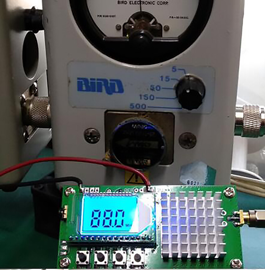 76-108MHz FM Transmitter Board 0-2W Adjustable 1500m FM Transmitter Module
