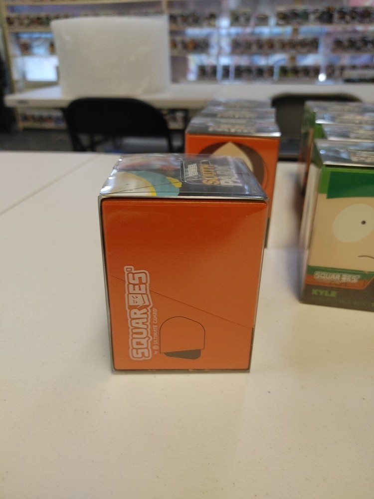 Kenny 100+ Deck Box