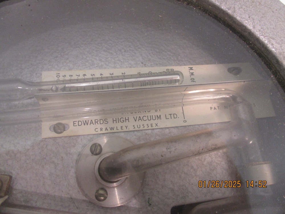 VACUSTAT, VACUUM GAUGE, Mod IE2, PANEL MOUNTED VINTAGE PHYSICS, SUPERB