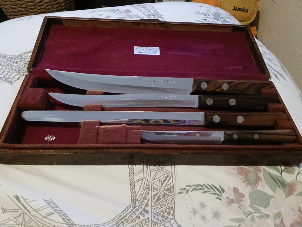 Flint Knifes