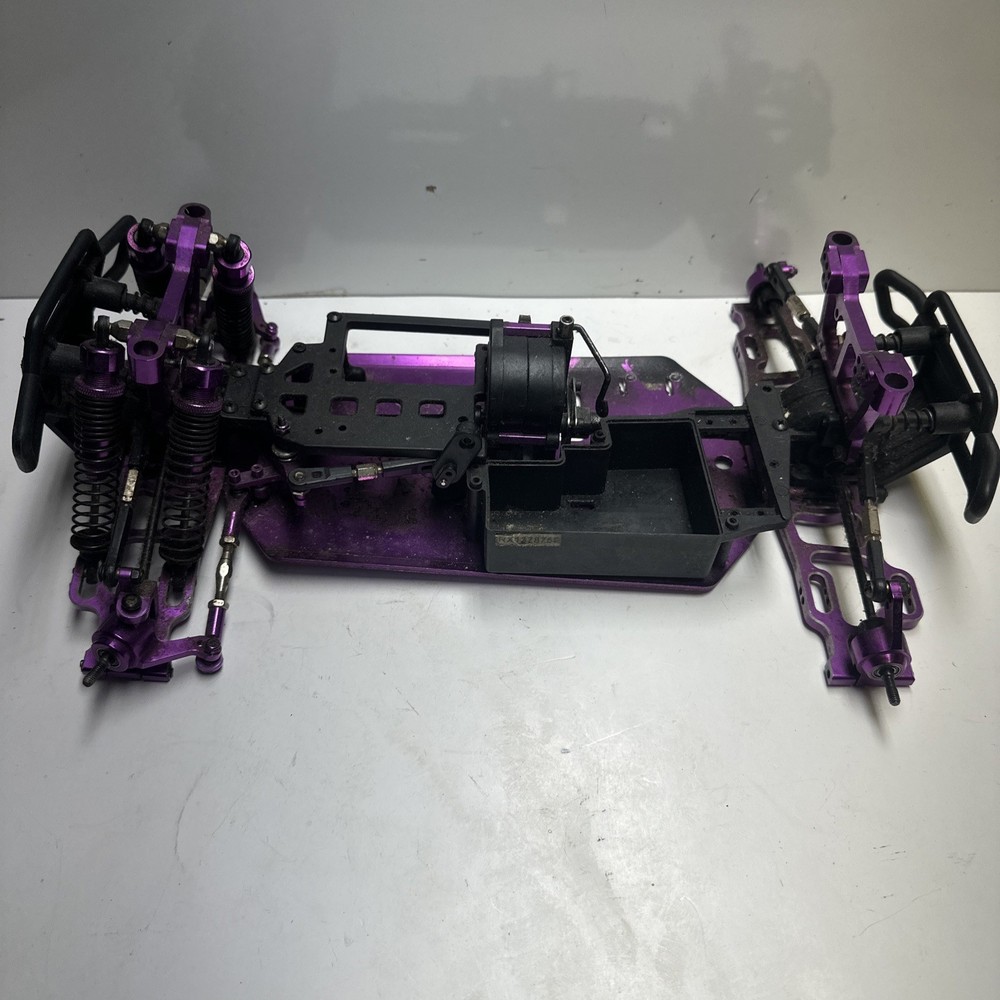 Aluminum Nitro RC Chassis. Purple.