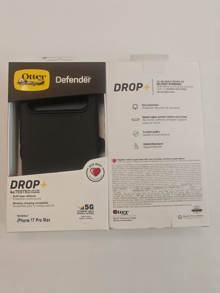 OtterBox iPhone 17 Pro Max 6.9" Defender Series Case BLACK includes holster clip