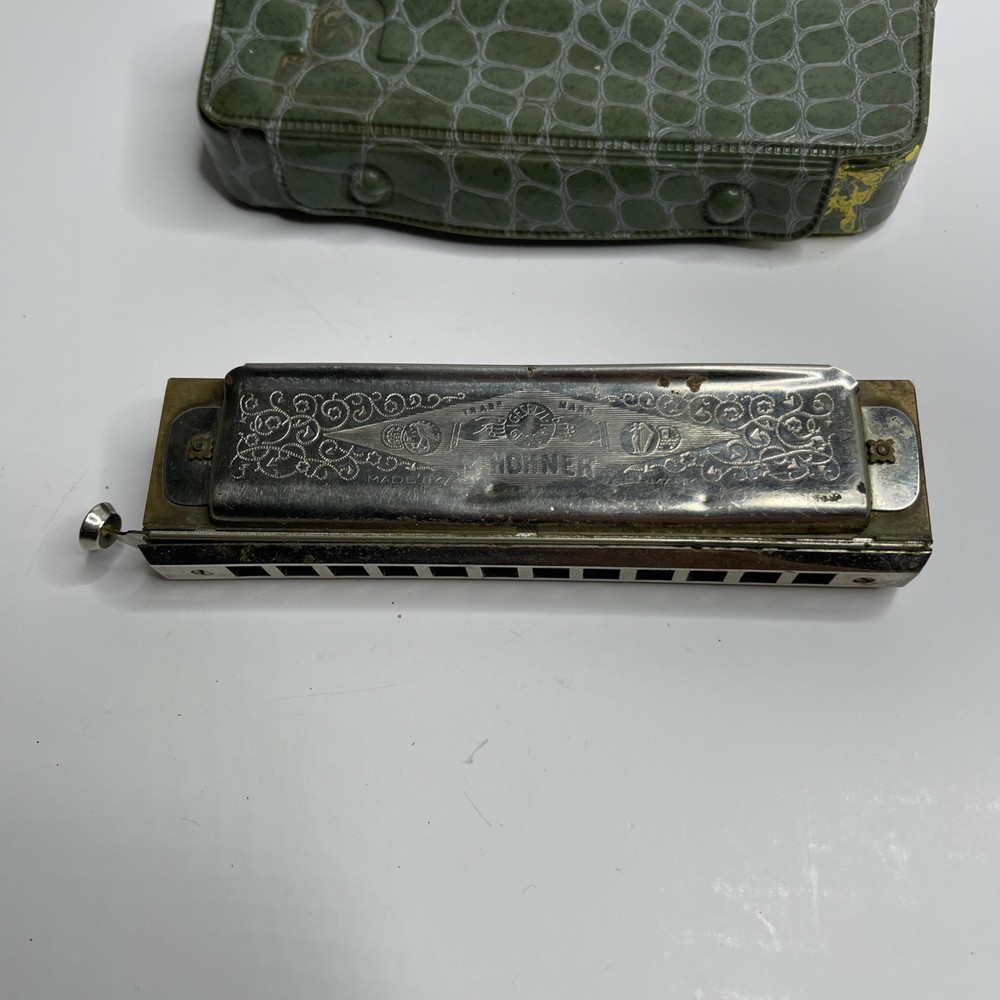 Harmonica Hohner Super Chromonica, key of G,