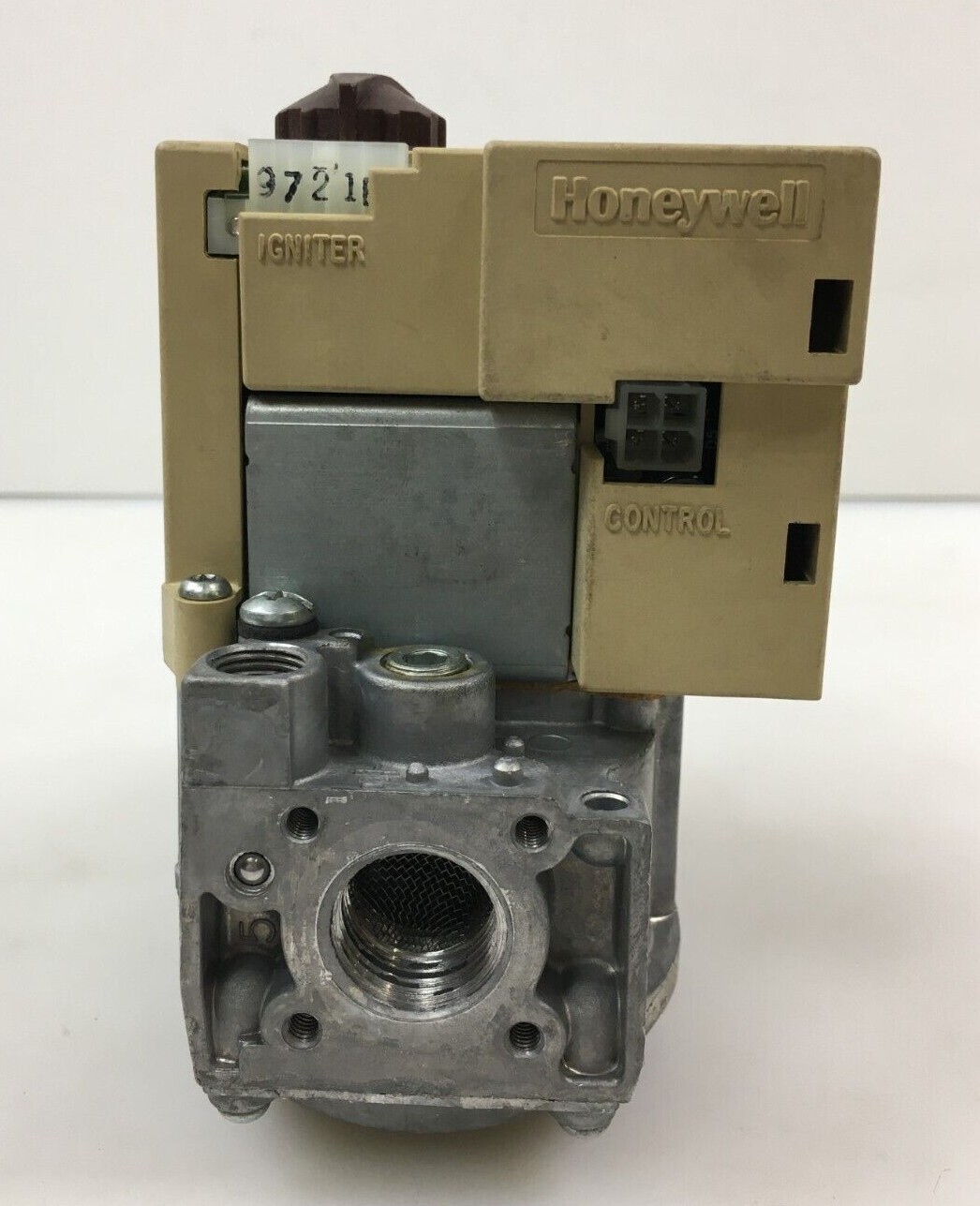 Honeywell Smart Gas Valve SV9500M2682 HVAC SmartValve HQ1009093HW used #G122