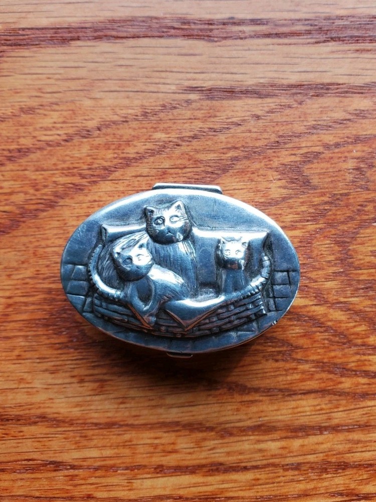 Vintage Sterling Silver Kitten Pill Keep