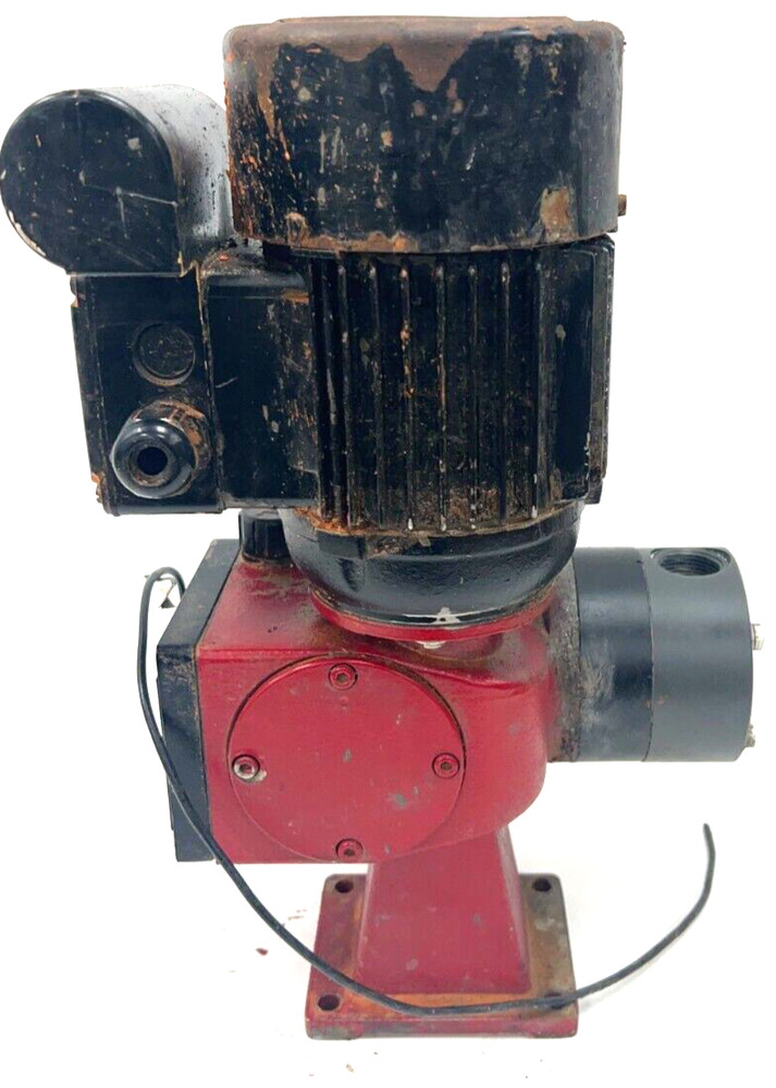 LUTZ-JESCO MODEL MEMDOS E 0104E0076CMB2DD METERING PUMP
