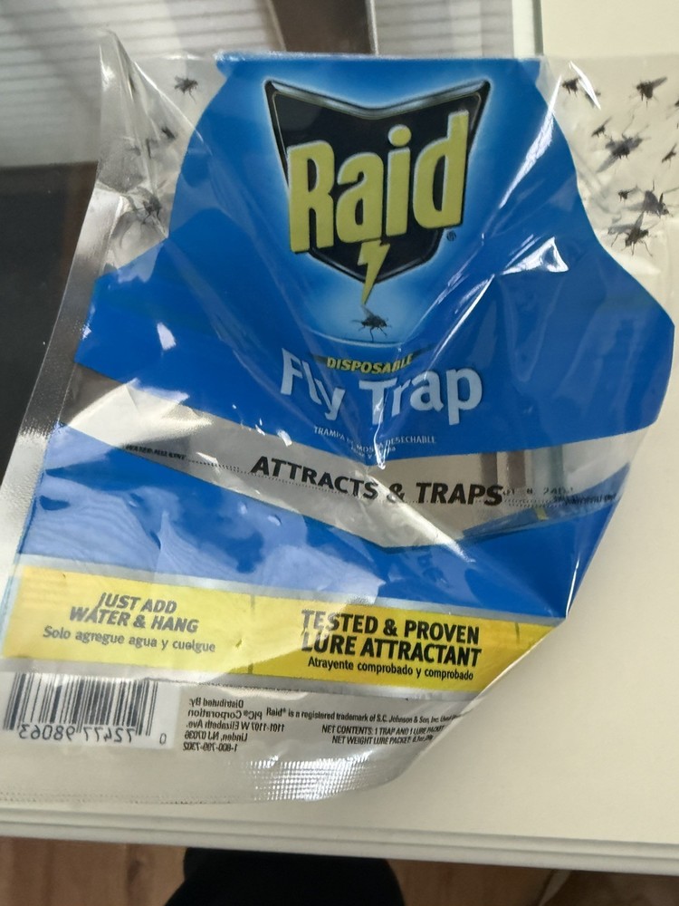 NEW! Raid Disposable Fly Trap (10-Pack)