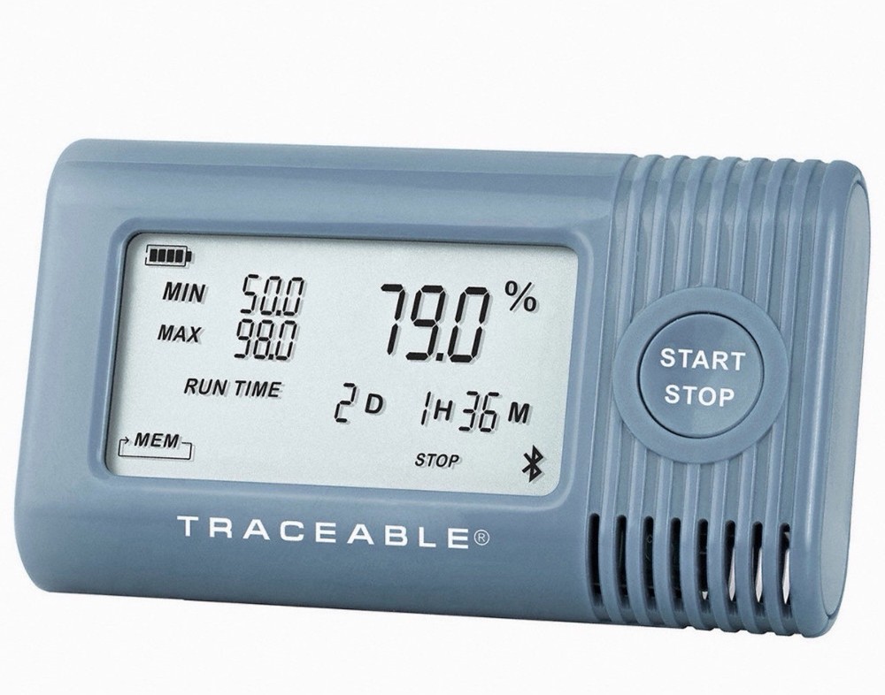 Traceable 6537 Temperature/Humidity Bluetooth Enabled Data Logger Exp 07/2025