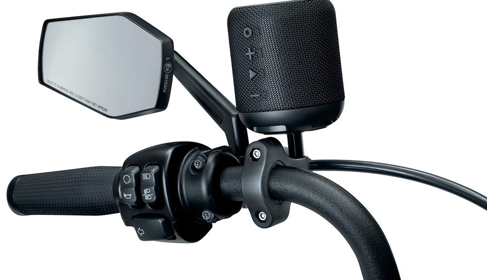 Kuryakyn Handlebar Mount Kit for SideKix Plus Bluetooth Speaker Black