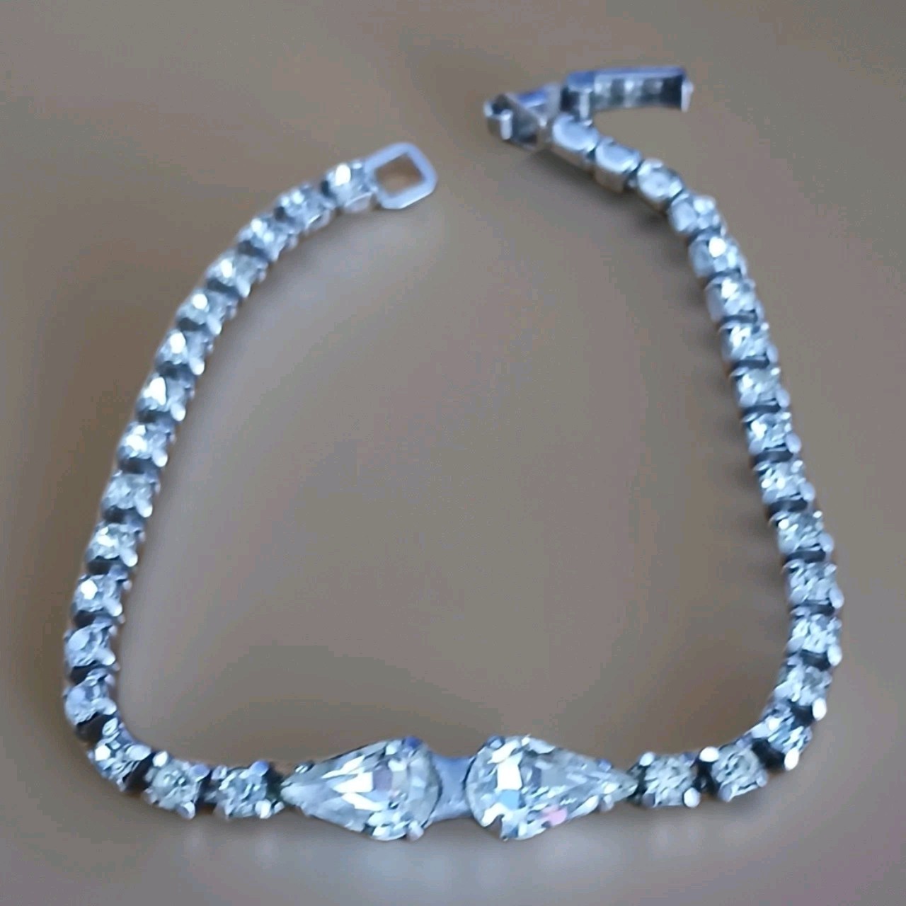 Vintage Joseph Weisner Silvertone Clear Rhinestone Tennis Bracelet 6.5"