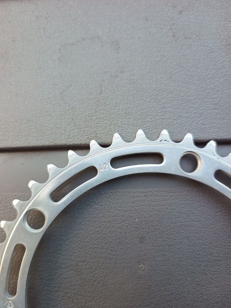 Campagnolo chainring - 42 teeth