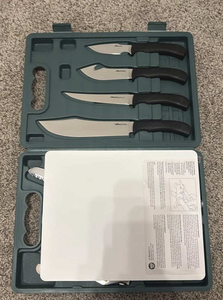 Outdoor Edge Game Processor 11 Piece Knife Set With Case
