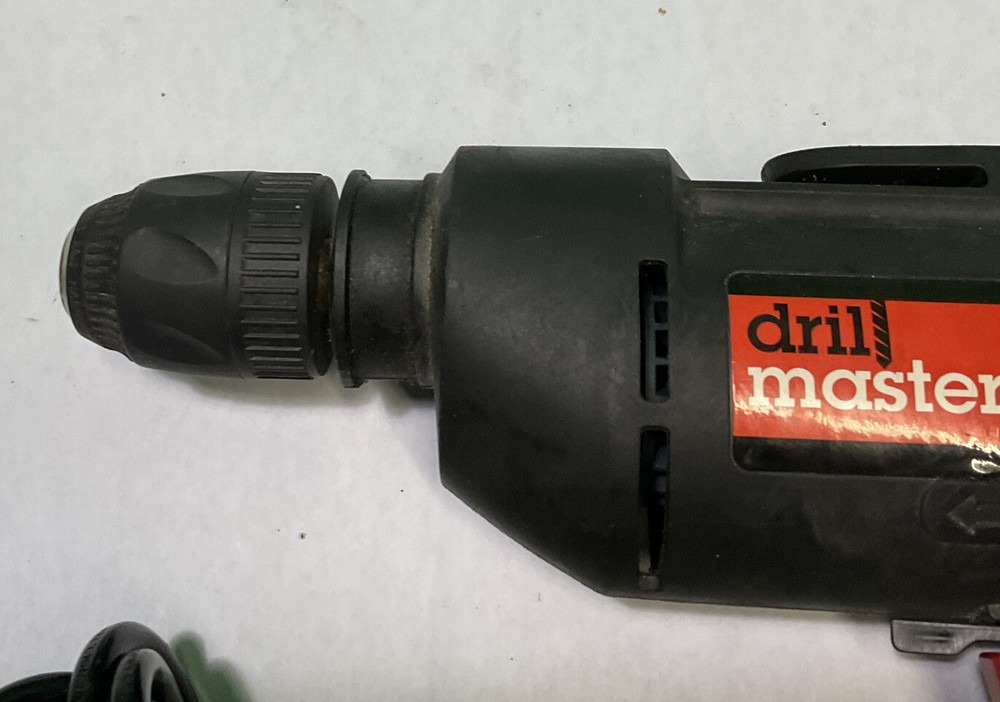 DRILL MASTER 3/8" VARIABLE SPEED REVERSIBLE Corded DRILL 60614