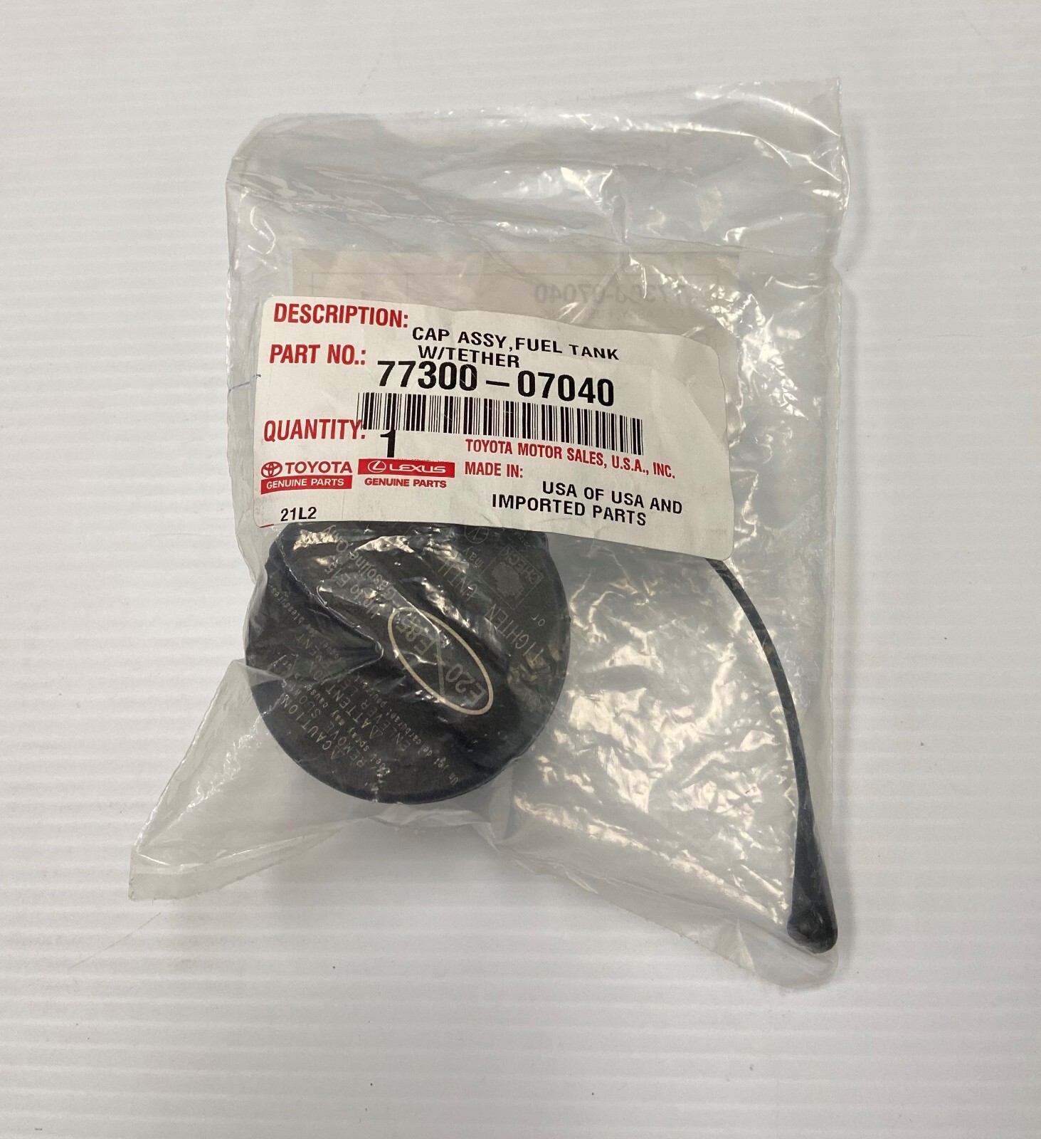 TOYOTA OEM FACTORY GAS CAP 2017-2021 CAMRY 2.5L & 3.5L