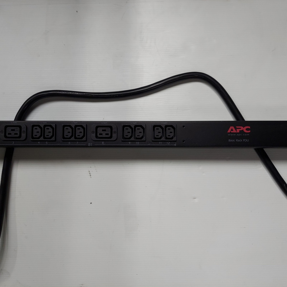 APC AP7541 PDU Basic Zero U 30A 200/208V 4.99kVA Zero U Rack-