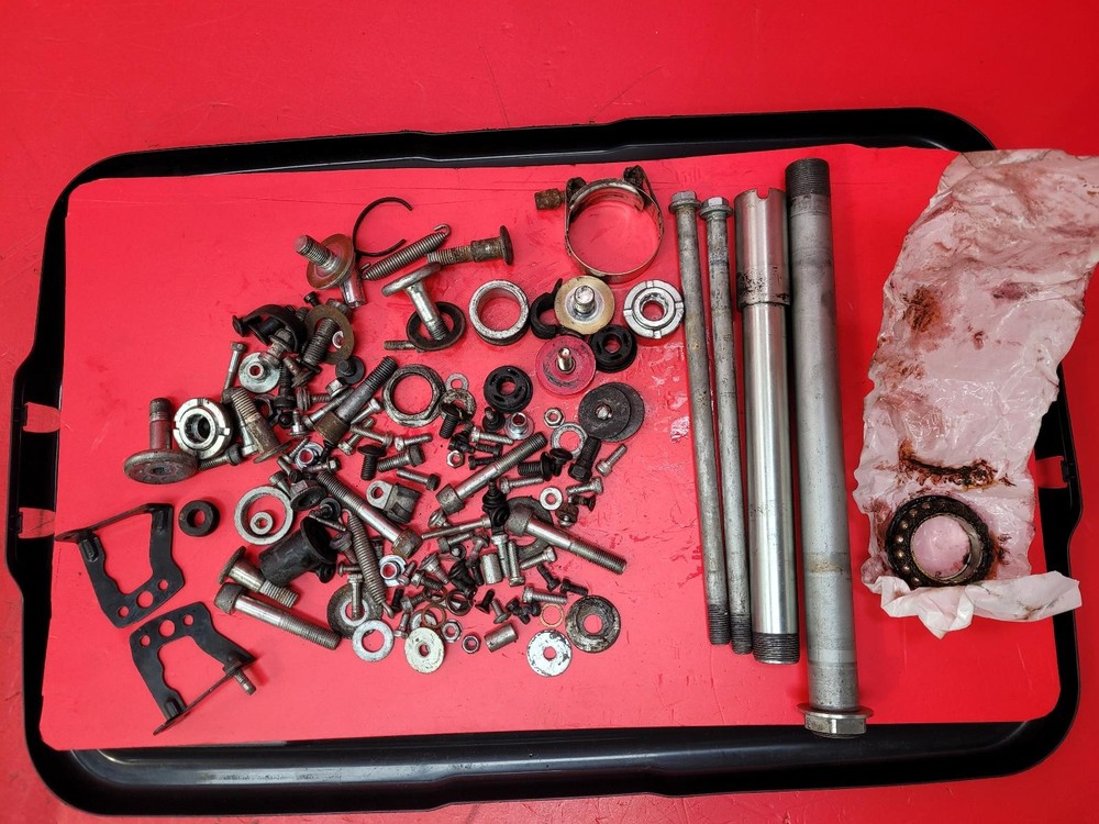 DUCATI M696 2013 BOLT & FIXINGS