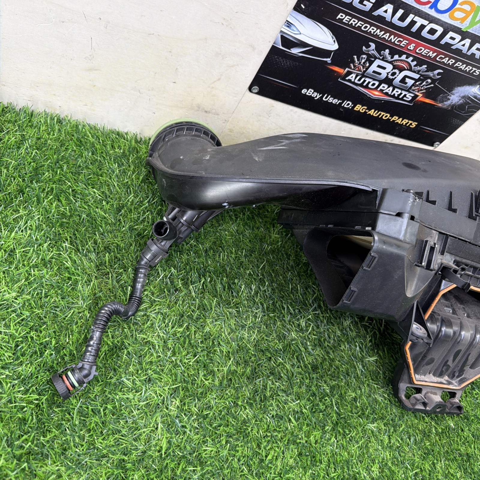 2020-2023 MERCEDES C E GLC GLE 2.0 ENGINE AIR CLEANER FILTER BOX OEM A2640906000