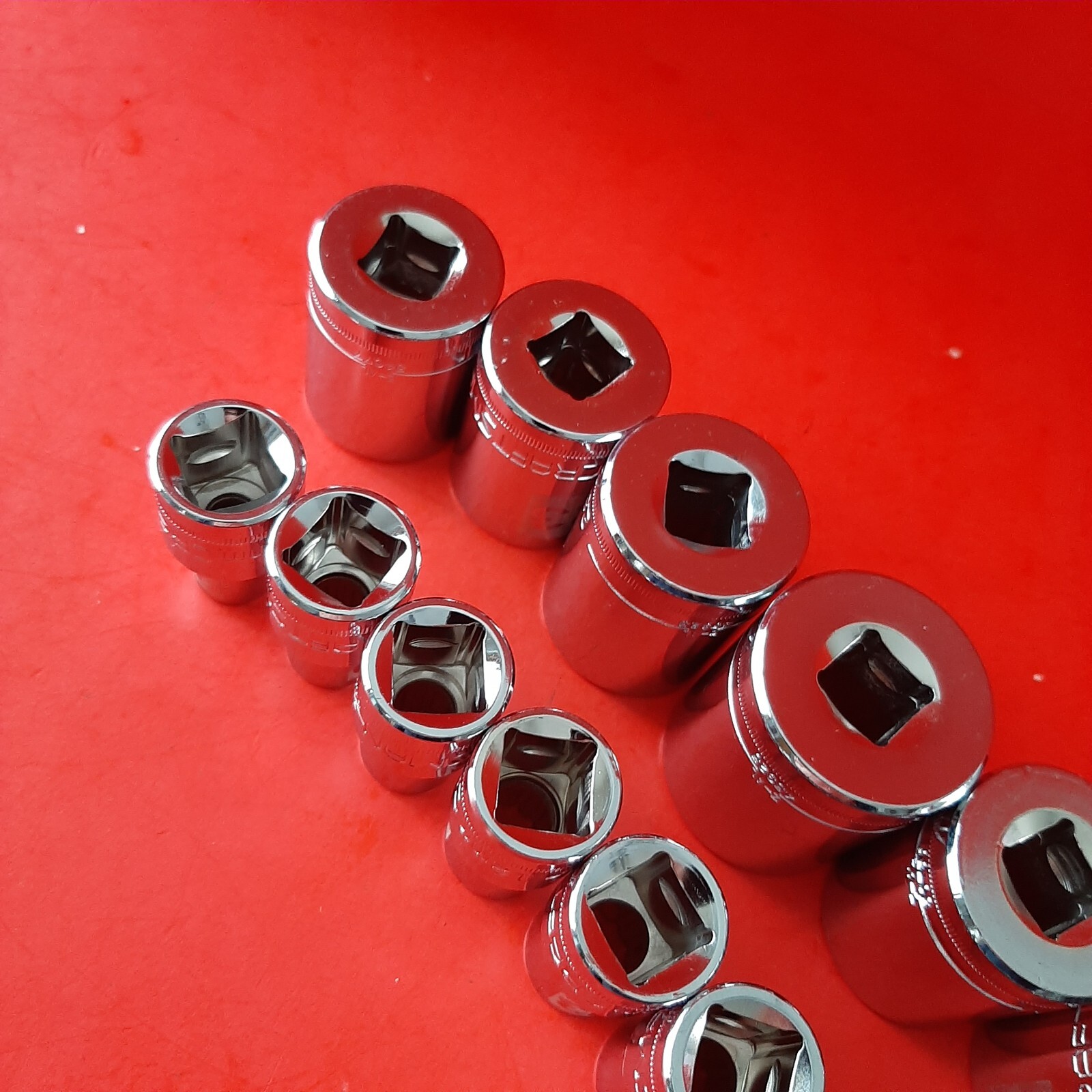 NEW CRAFTSMAN Easy Read 24pc 12pt 1/2 Drive METRIC Socket Set 9-30mm,32mm,36mm