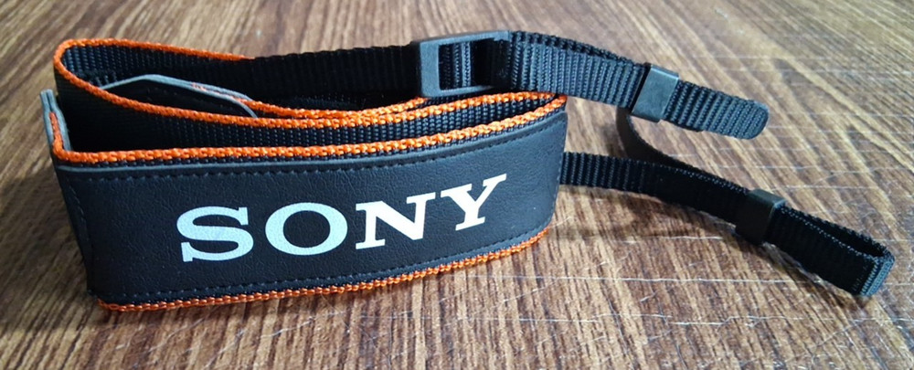 Sony Alpha DSLR Camera Neck Strap *EX*