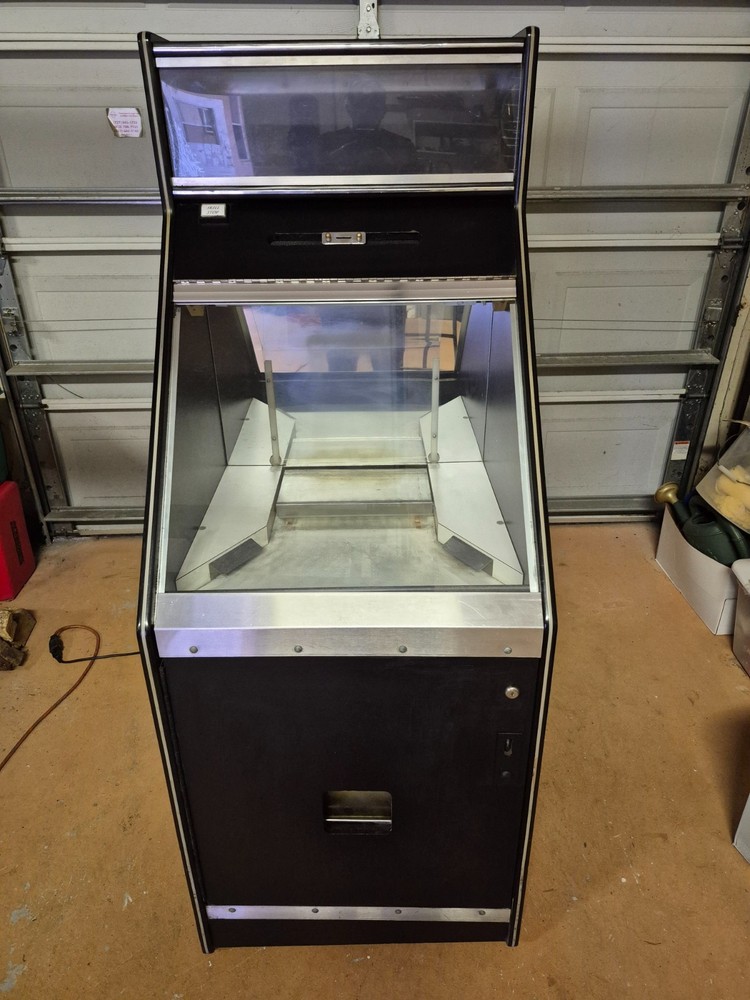 Token Or Quarter Coin Pusher Machine  PICK UP ONLY