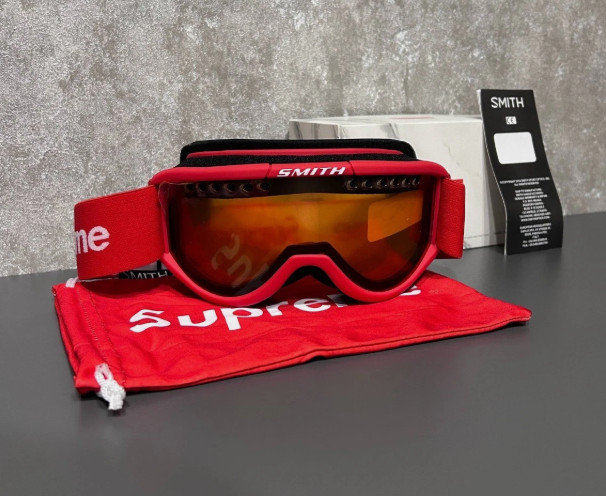Supreme x Smith Snowboard Ski Goggles Red FW15 Colorway Limited Edition 2026 New
